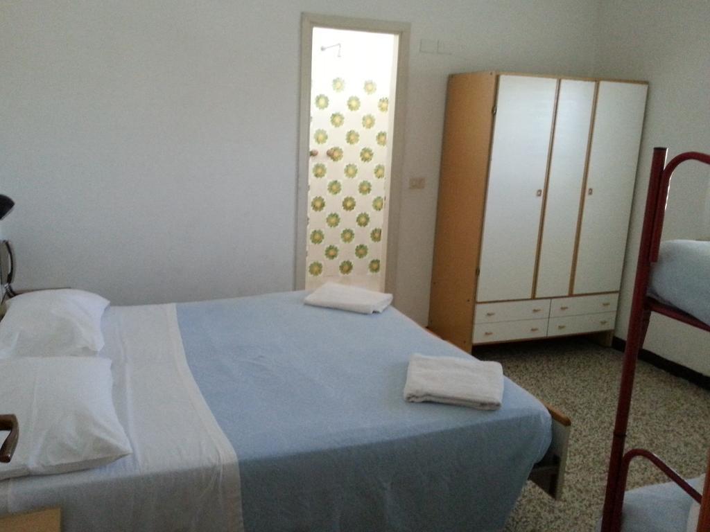 Bed & Breakfast Fiorina Bed&Breakfast - Colazione Fino A Mezzogiorno - Beach Village Gratuito - Aquafan25 Oltremare20 *