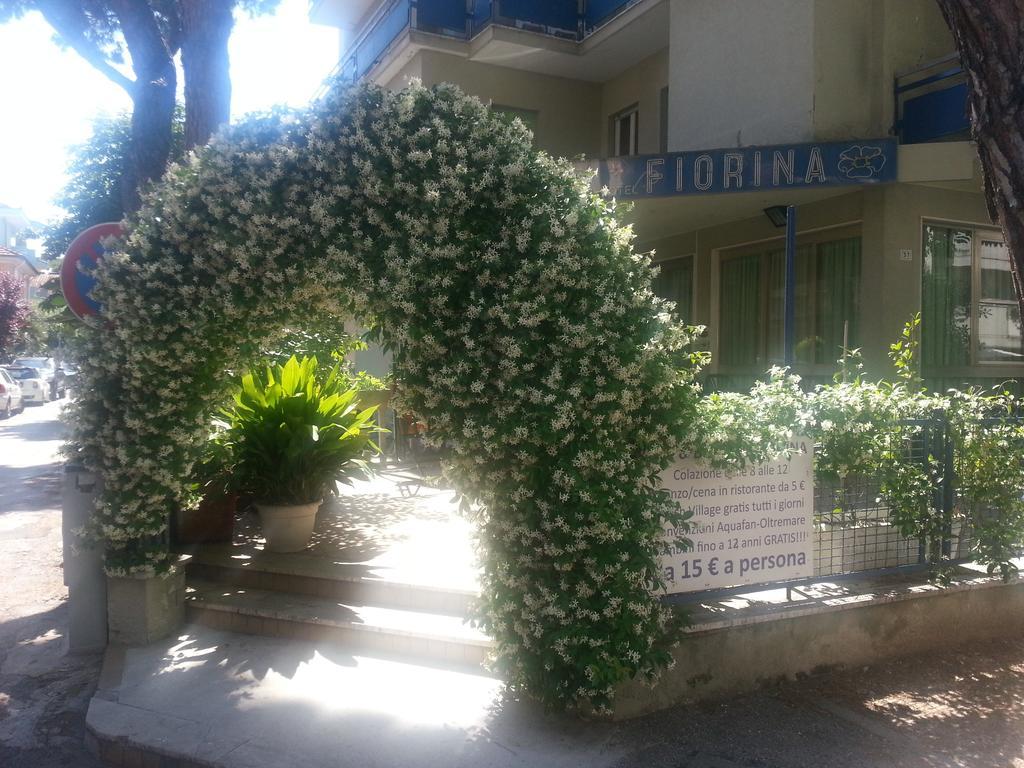 Fiorina Bed&Breakfast - Colazione Fino A Mezzogiorno - Beach Village Gratuito - Aquafan25 Oltremare20 Bed & Breakfast